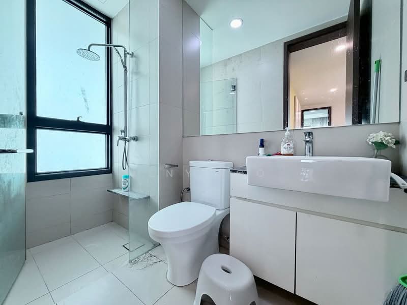Kondominium untuk Dijual di The Marina View - Jeny Loo - Bathroom - PropertyGuru.com.my
