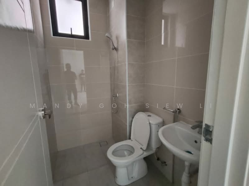Apartment for Sale at Danga View Apartment - Mandy Goh Siew Li - Bathroom - PropertyGuru.com.my