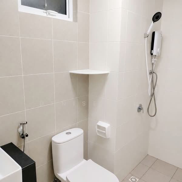 Flat for Rent at IDEAL RESIDENCY - Denise Teh - Bathroom - PropertyGuru.com.my