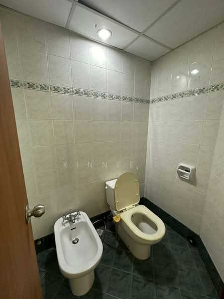 Condominium for Rent at Gurney Beach Resort - Xinnee . - Bathroom - PropertyGuru.com.my