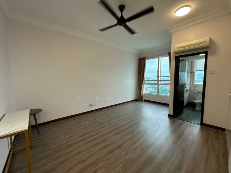 Kondominium untuk Disewa di Gurney Beach Resort - Xinnee . - Living Room - PropertyGuru.com.my