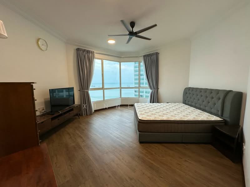 Condominium for Rent at Gurney Beach Resort - Xinnee . - Bedroom - PropertyGuru.com.my