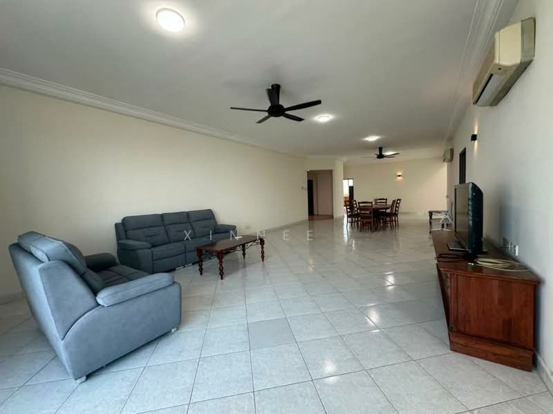 Condominium for Rent at Gurney Beach Resort - Xinnee . - Living Room - PropertyGuru.com.my