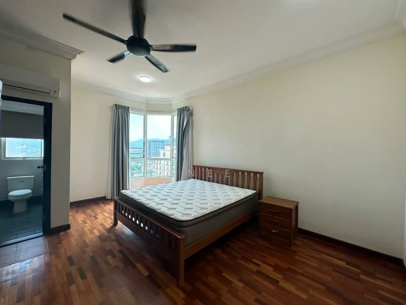 Condominium for Rent at Gurney Beach Resort - Xinnee . - Bedroom - PropertyGuru.com.my