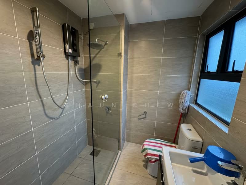 Servis Apartment untuk Disewa di Maisson - Shaun Chew - Bathroom - PropertyGuru.com.my