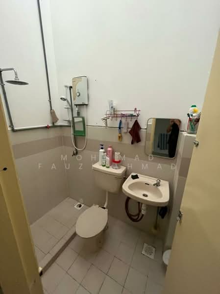 Rumah Teres 2 Tingkat untuk Dijual di Bandar Sungai Long (Selangor) - Mohamad Fauzi Ahmad - Bathroom - PropertyGuru.com.my