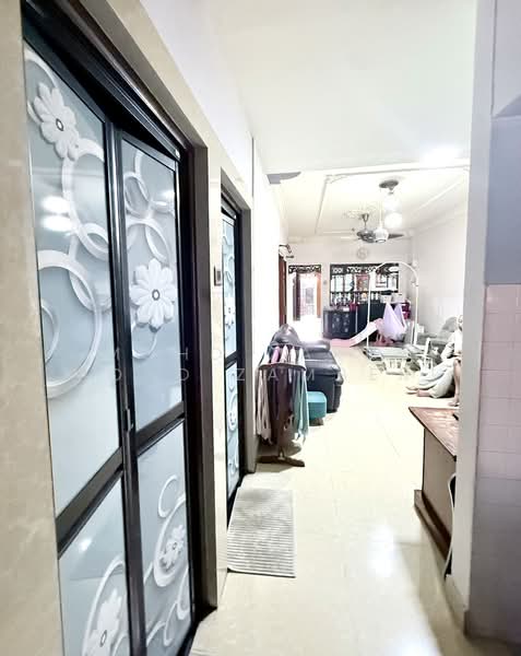 Rumah Teres 1 Tingkat untuk Dijual di Kuala Lumpur (Kuala Lumpur) - Mohd Zakri Mohd Zamberi - Corridor - PropertyGuru.com.my