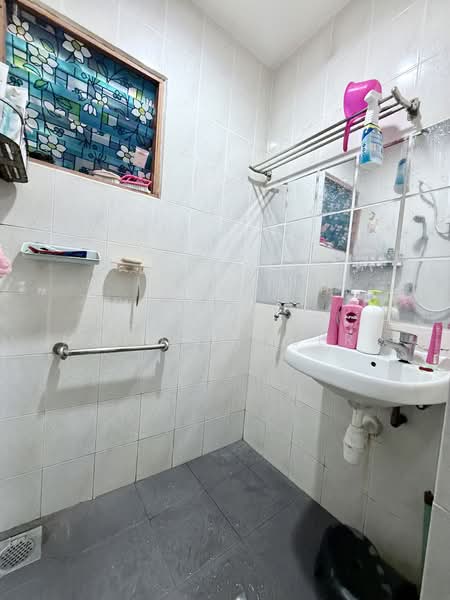 Rumah Teres 1 Tingkat untuk Dijual di Kuala Lumpur (Kuala Lumpur) - Mohd Zakri Mohd Zamberi - Bathroom - PropertyGuru.com.my