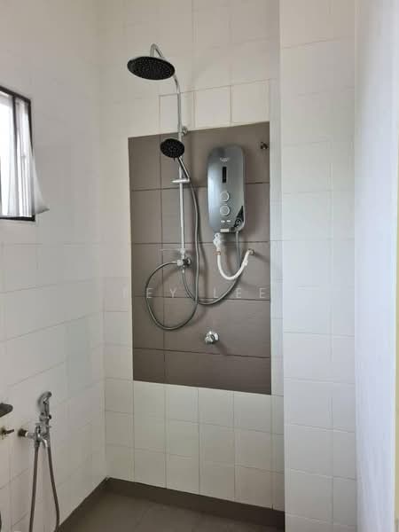 Rumah Teres 2 Tingkat untuk Dijual di Taman Puncak Jalil (Seri Kembangan) - Fey Lee - PropertyGuru.com.my