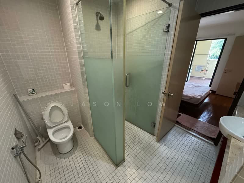 Kondominium untuk Disewa di 10 Semantan Suites - Jason Low - Bathroom - PropertyGuru.com.my