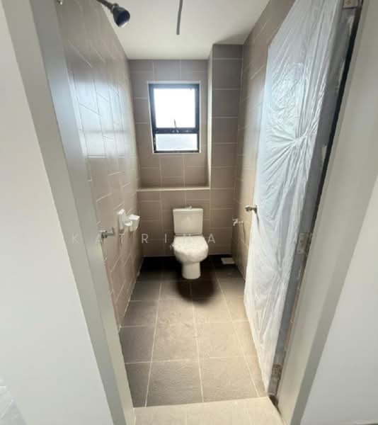 Shop for Rent in Setia Ecohill (Semenyih) - Katrina Lai - Bathroom - PropertyGuru.com.my