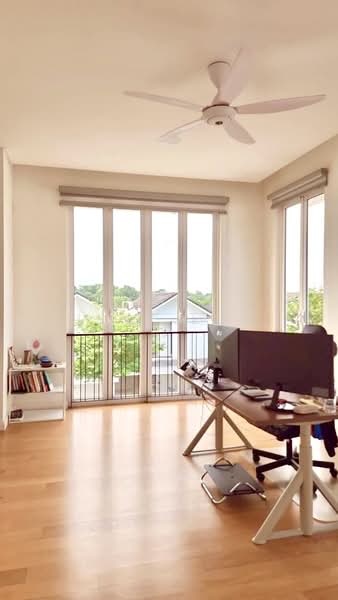 Semi-Detached House for Sale in Johor Bahru (Johor) - Jeny Loo - Study - PropertyGuru.com.my