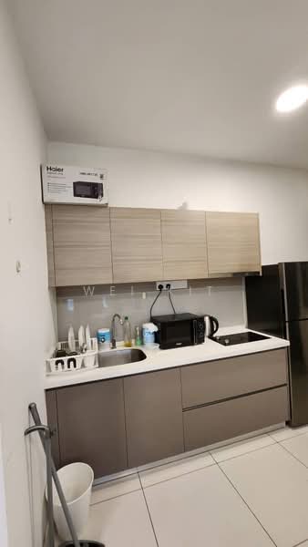 Servis Apartment untuk Disewa di Emira Residence - Wei Kit - Kitchen - PropertyGuru.com.my