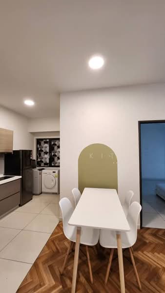 Servis Apartment untuk Disewa di Emira Residence - Wei Kit - Kitchen - PropertyGuru.com.my