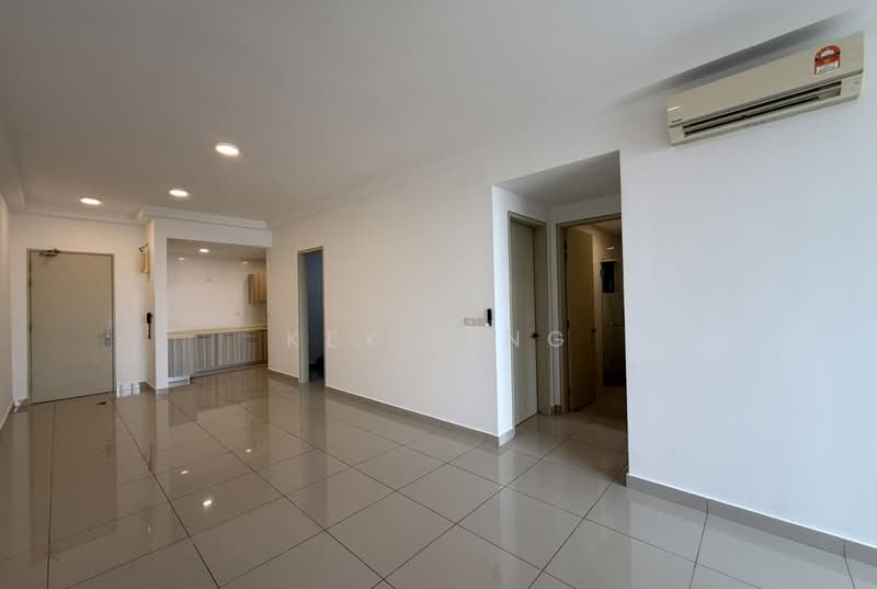 Service Residence for Sale at D'Aman Residences @ Puchong - Key Ling - Living Room - PropertyGuru.com.my