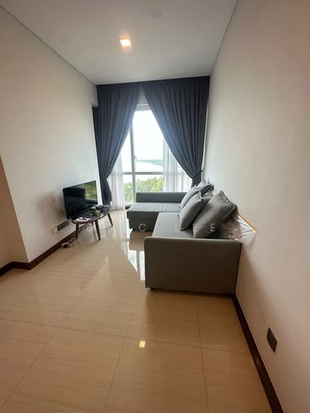 Servis Apartment untuk Dijual di Puteri Cove Residences - Eric Lee - Living Room - PropertyGuru.com.my
