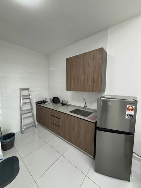 Servis Apartment untuk Disewa di Sky Trees - Pierre Chin - Kitchen - PropertyGuru.com.my
