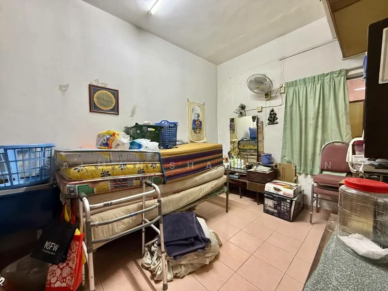 Rumah Teres 2 Tingkat untuk Dijual di Seputeh (Kuala Lumpur) - Salman Sharifudin - Bedroom - PropertyGuru.com.my