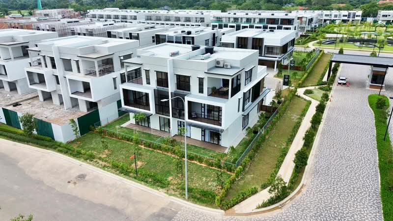 Semi-Detached House for Sale in Johor Bahru (Johor) - Freya Gan - Exterior - PropertyGuru.com.my