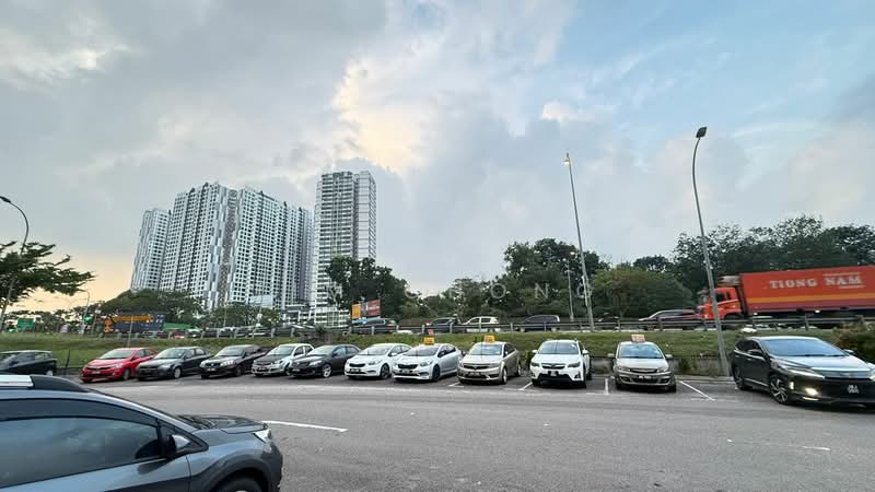 Kedai untuk Disewa di Taman Kempas Utama (Tebrau) - Tim Chong - Exterior - PropertyGuru.com.my