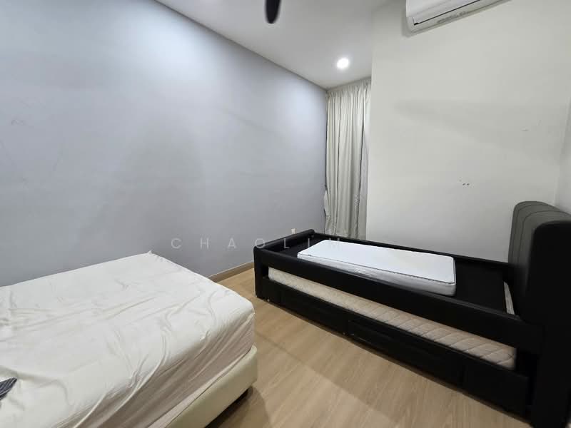 Terraced House for Sale in Sungai Long (Bandar Sungai Long) - ChaoLim . - Bedroom - PropertyGuru.com.my