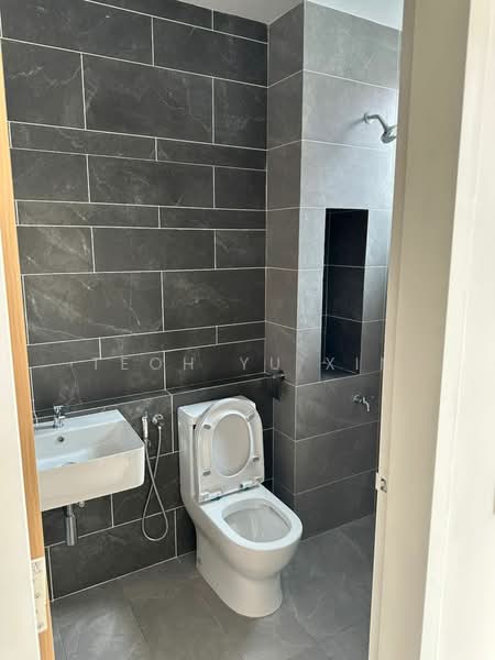 Rumah Teres 2 Tingkat untuk Disewa di Johor Bahru (Johor) - Teoh Yu Xin - Bathroom - PropertyGuru.com.my