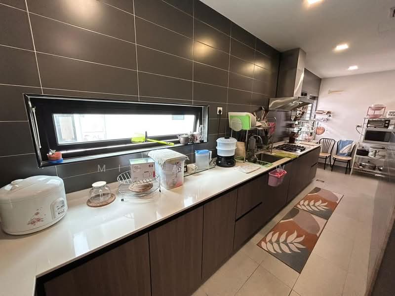 2-storey Terraced House for Sale in Taman Austin Duta (Tebrau) - Michael Low - Kitchen - PropertyGuru.com.my