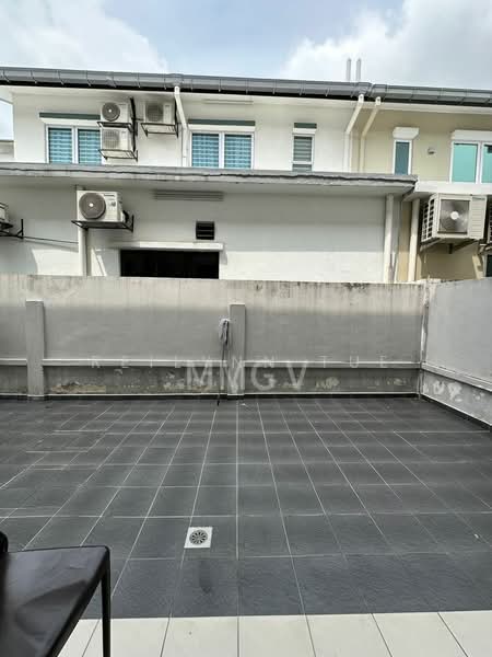Rumah Berkembar untuk Dijual di Bandar Parklands (Klang) - Reilynn Tue - Exterior - PropertyGuru.com.my