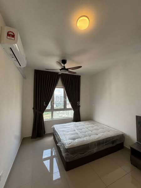 Condominium for Rent at Residensi Dutamas Dahlia - Louis . - Bedroom - PropertyGuru.com.my