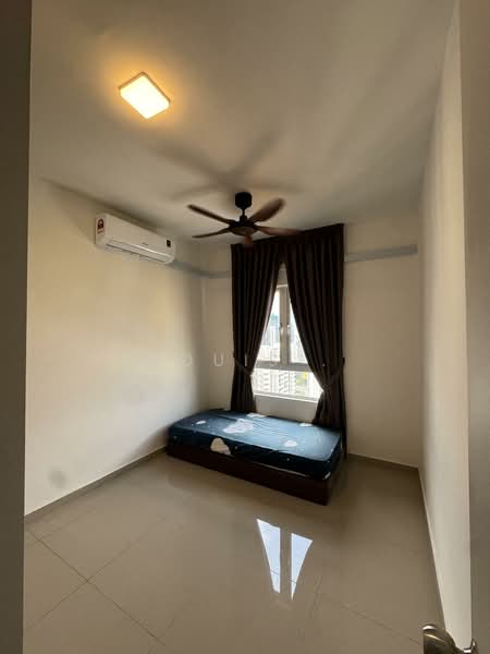 Condominium for Rent at Residensi Dutamas Dahlia - Louis . - Bedroom - PropertyGuru.com.my