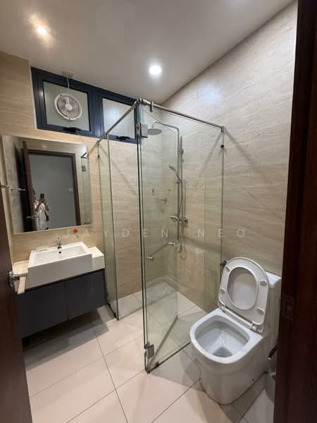 Servis Apartment untuk Disewa di Crescent Bay Suites (Teluk Bayu) - Jayden Neo - PropertyGuru.com.my