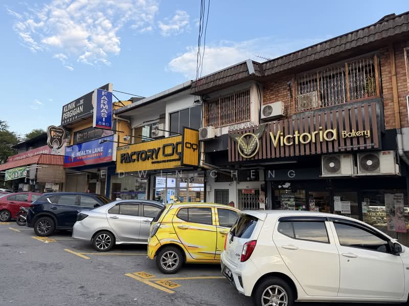 Shop for Rent in Cheras (Kuala Lumpur) - Edwin Cheng - Exterior - PropertyGuru.com.my