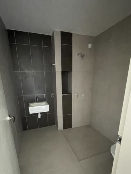 Kondominium untuk Dijual di Mutiara Hilltop - Tom Ip - Bathroom - PropertyGuru.com.my