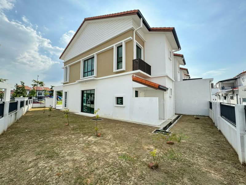 2-storey Terraced House for Sale in Alam Impian (Shah Alam) - Absyarie Syafiq Shahrin - Exterior - PropertyGuru.com.my