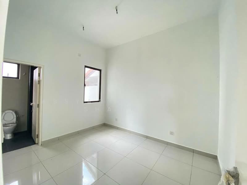 2-storey Terraced House for Sale in Alam Impian (Shah Alam) - Absyarie Syafiq Shahrin - Bathroom - PropertyGuru.com.my