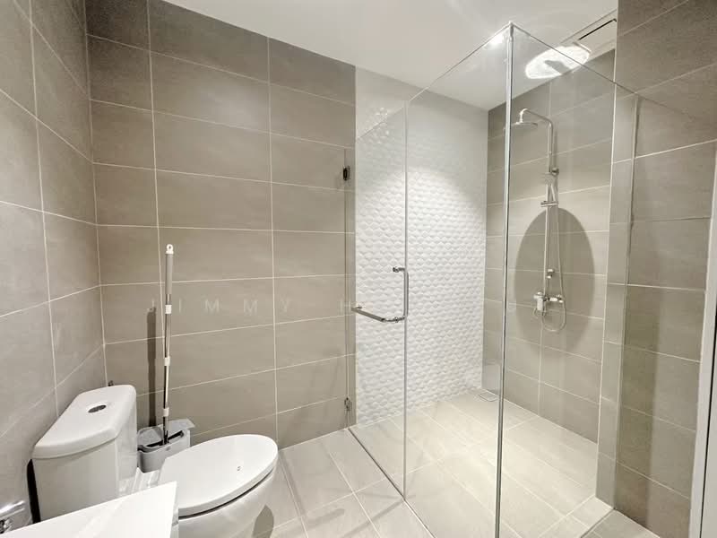 Servis Apartment untuk Disewa di Quill Residence - Jimmy Haryzul - Bathroom - PropertyGuru.com.my