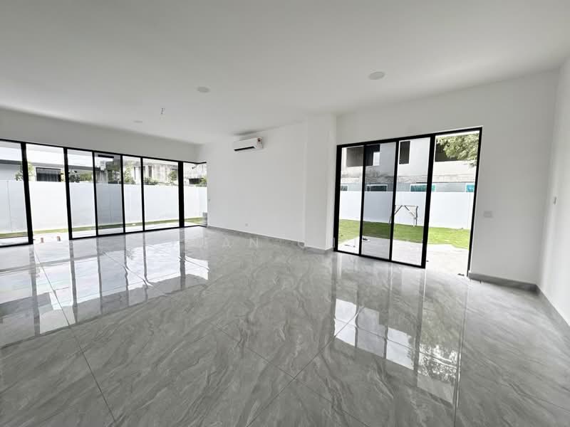 Bungalow for Sale in Iskandar Puteri (Nusajaya) (Johor) - Joan Chia - Living Room - PropertyGuru.com.my