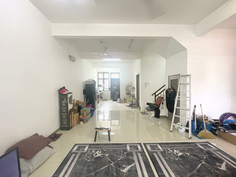 2-storey Terraced House for Sale in Taman Saujana KLIA (Sepang) - Sazuan Samat - Living Room - PropertyGuru.com.my