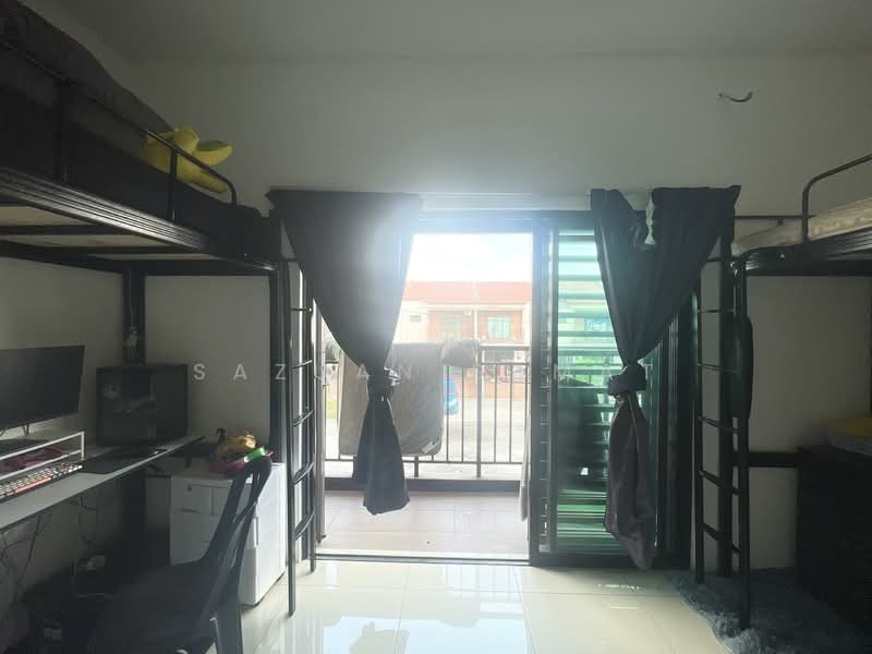 2-storey Terraced House for Sale in Taman Saujana KLIA (Sepang) - Sazuan Samat - Bedroom - PropertyGuru.com.my