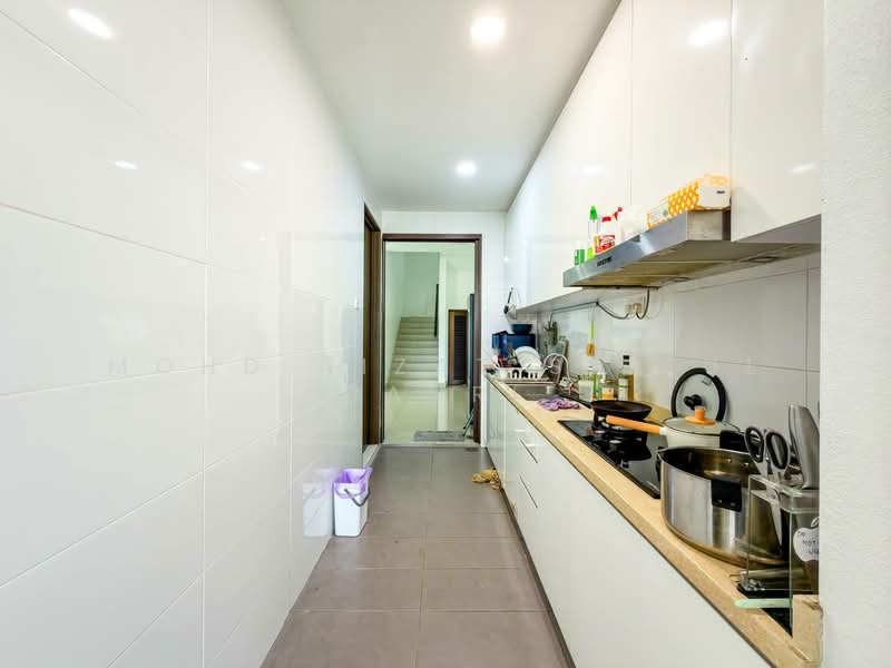 Semi-Detached House for Sale in Laman Bayu Damansara (Petaling Jaya) - Mohd Aizat Saiful Bahri - Kitchen - PropertyGuru.com.my