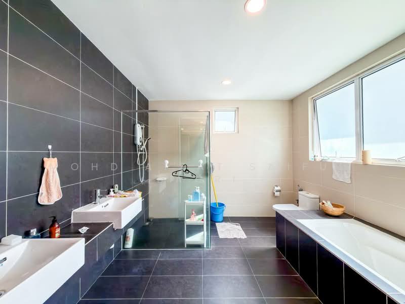 Semi-Detached House for Sale in Laman Bayu Damansara (Petaling Jaya) - Mohd Aizat Saiful Bahri - PropertyGuru.com.my