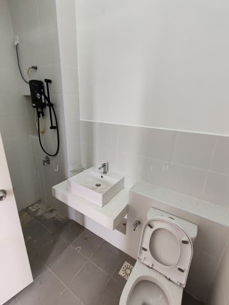 2-storey Terraced House for Rent in Beranang (Selangor) - Jason Lim - Bathroom - PropertyGuru.com.my