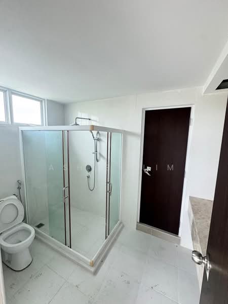 Condominium for Sale at The Uban Residence - Ashley Lim - Bathroom - PropertyGuru.com.my