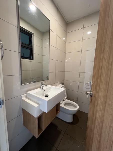 Service Residence for Rent at Avara - Wan Jia Shun - Bathroom - PropertyGuru.com.my