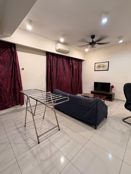 Servis Apartment untuk Disewa di Flexis @ One South - Janet Au - Living Room - PropertyGuru.com.my