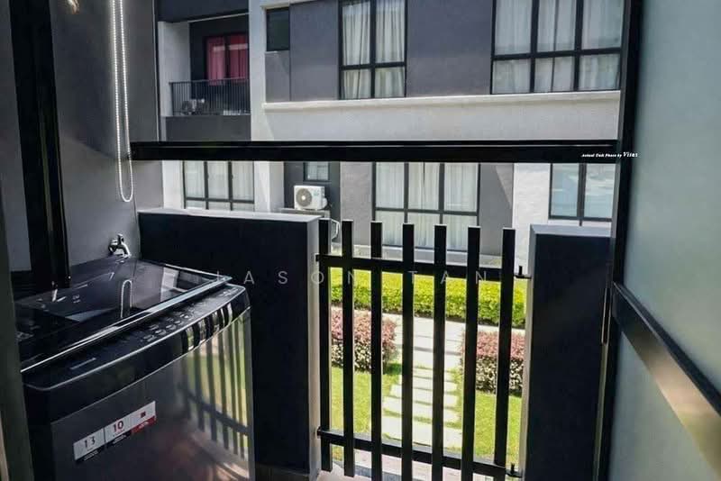 Rumah Bandar untuk Dijual di Eco Ardence (Setia Alam) - Jason Tan - Balcony - PropertyGuru.com.my