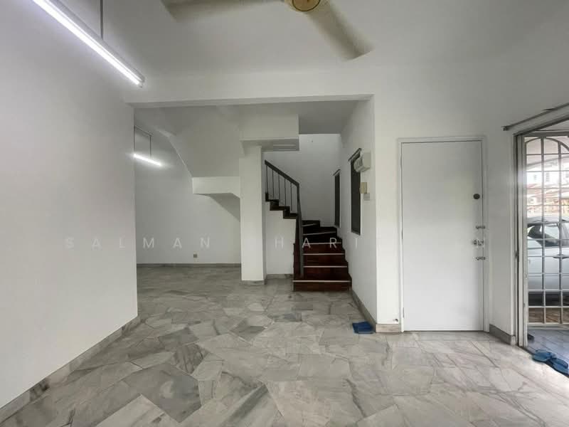 Rumah Teres 2 Tingkat untuk Dijual di Subang Jaya (Selangor) - Salman Sharifudin - PropertyGuru.com.my