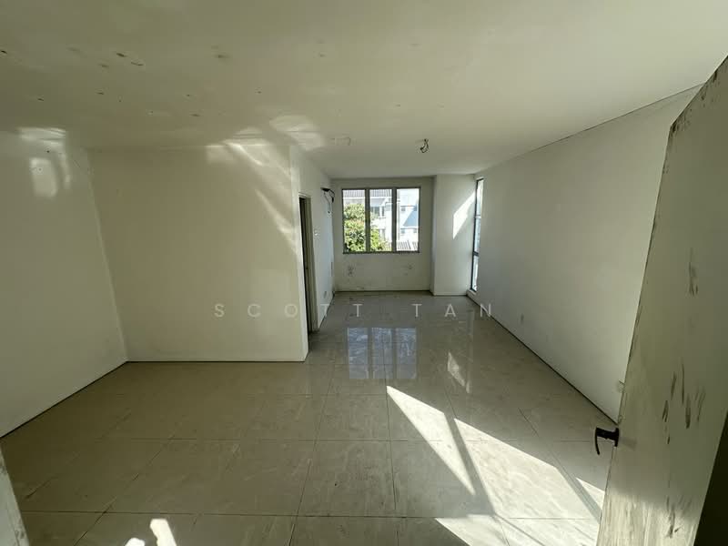 Rumah Teres 3 Tingkat untuk Dijual di Taman Mesra Utama (Balakong) - Scott Tan - Living Room - PropertyGuru.com.my