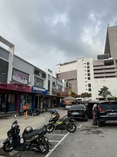 Shop for Rent in Seremban 3 (Rasah) - Jun Wai Wong - Exterior - PropertyGuru.com.my