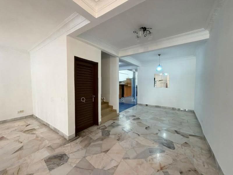 Rumah Teres 2 Tingkat untuk Dijual di Taman Wangsa Melawati (Setapak) - Shiqin Saidin - Living Room - PropertyGuru.com.my